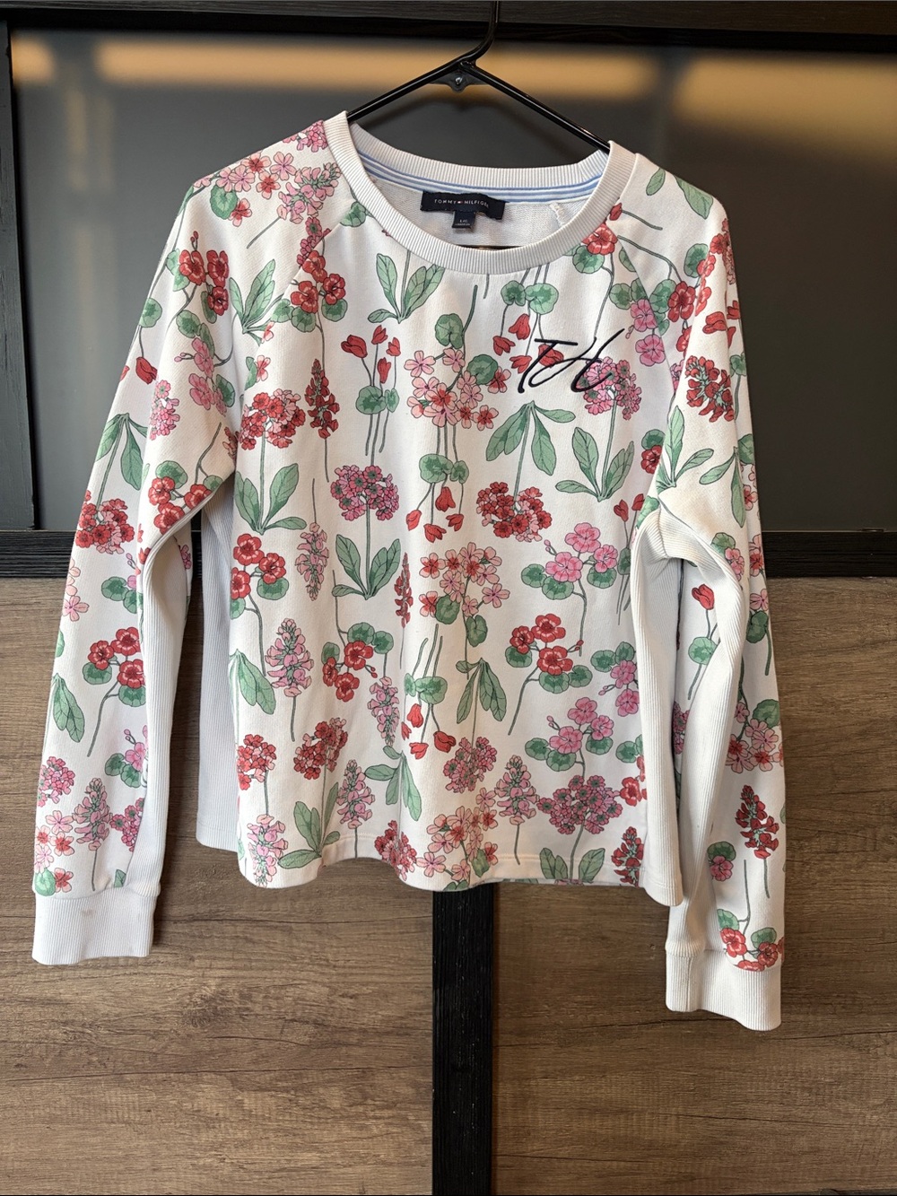 Tommy Hilfiger White Floral Crewneck Sweater